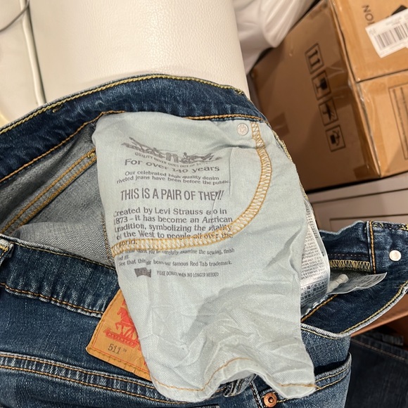 Blue jeans - Picture 3 of 6